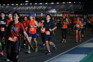 BIB: 82139, 025, 5735, 21081, 20237
                            <button type="button" onclick="openModal(11458164)" class="btn btn-primary btn-sm float-right btn-popup" data-toggle="modal" data-target=".modal-high-quality">
                        <i class="fas fa-shopping-cart"></i> Add to Cart
                    </button>
                                            <button type="button" onclick="isThisMe(11458164, true)" class="btn btn-success btn-sm float-right btn-popup btn-isme hidden" data-toggle="tooltip" data-placement="bottom" title="นี่คือรูปของคุณใช่ไหม คลิกที่นี่เพื่อเอาเข้าอัลบั้ม">
                        <i class="fas fa-plus"></i> Add to album
                    </button>
                    <button type="button" onclick="isThisMe(11458164, false)" class="btn btn-warning btn-sm float-right btn-popup btn-isnotme hidden">
                        <i class="fas fa-ban"></i> Remove from album
                    </button>
